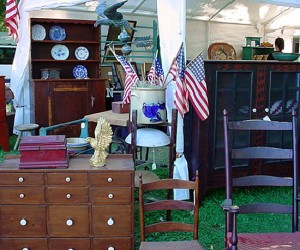 9 Flea Markets You Must Visit Before You Die
